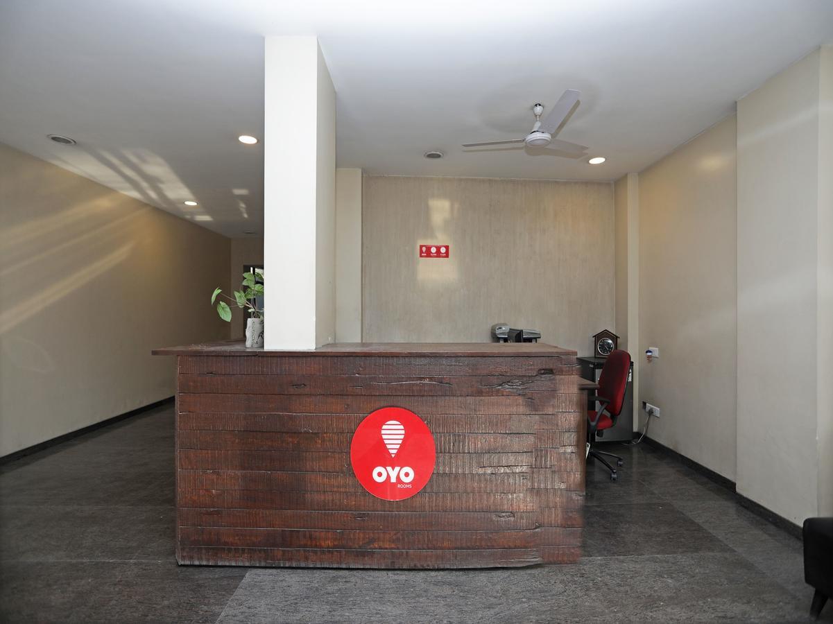 Oyo 1194 Hotel Gulmohr Pune Exterior foto